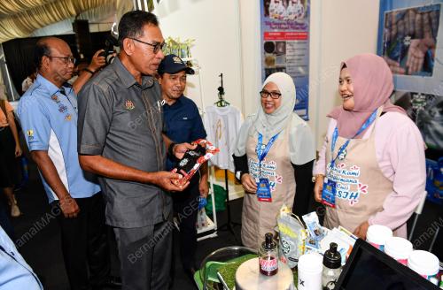 DATUK ROSUL WAHID