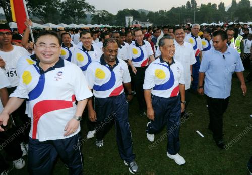 TAN SRI MUHYIDDIN YASSIN