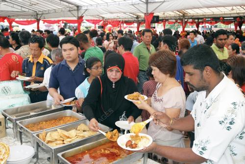 PK06_03022011_TAHUN_BARU_CINA