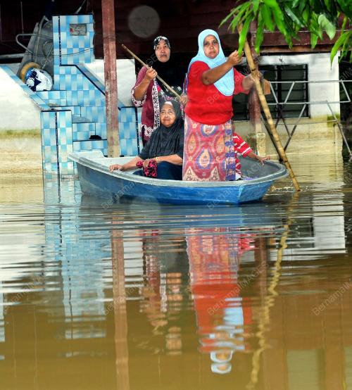 PK06_04012015_BANJIR