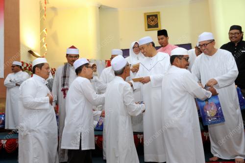 PK06_04072015_ZAHID