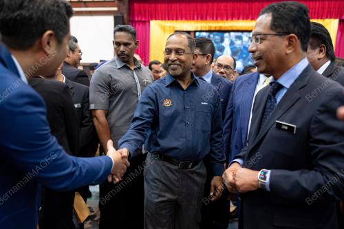DATUK SERI DR ZAMBRY ABDUL KADIR