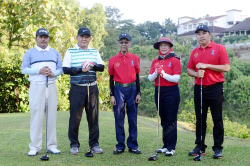 PK06_04102016_GOLF