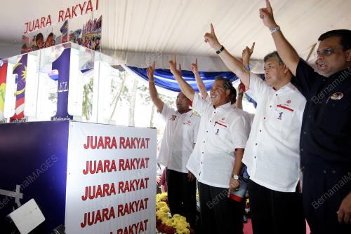 MUHYIDDIN YASSIN