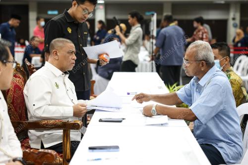 DATUK SERI SAARANI MOHAMAD 