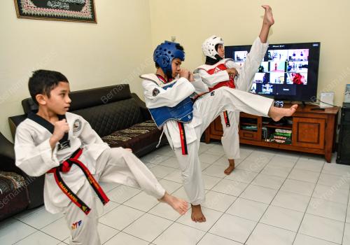 ATLET TAEKWANDO