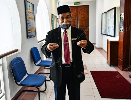 RAJA BOMOH BEBAS DENGAN JAMINAN MAHKAMAH