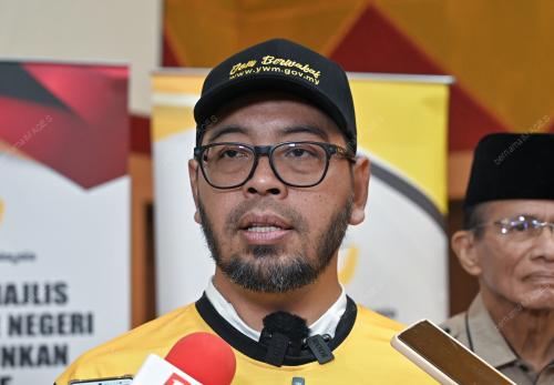 DR ZULKIFLI HASSAN