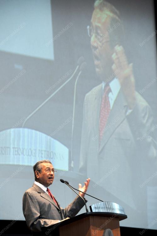PK06_07032013_TUN_MAHATHIR