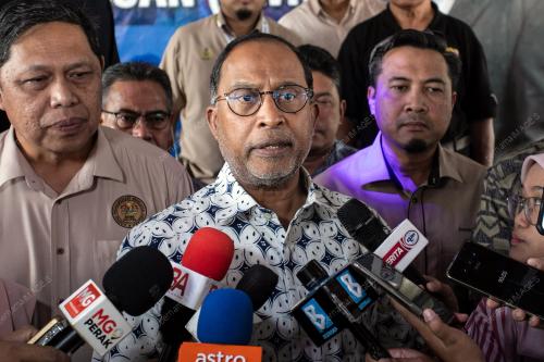 DATUK SERI DR ZAMBRY ABD KADIR