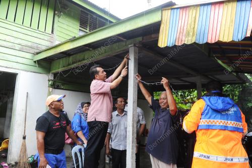 PK06_07072015_PAK_HASHIM