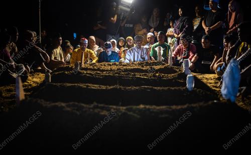 PENGEBUMIAN MANGSA KEMALANGAN