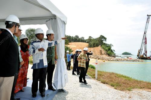DATUK SERI DR. ZAMBRY ABD KADIR