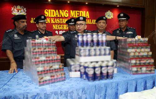 DATUK JOHARI ALIFIAH