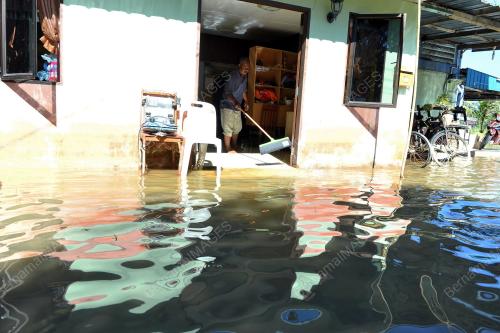 PK06_10012015_BANJIR