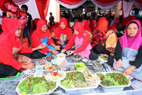 PK06_11012014_PESTA