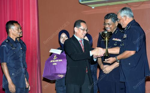 PK06_12032017_KOR_KADET_POLIS