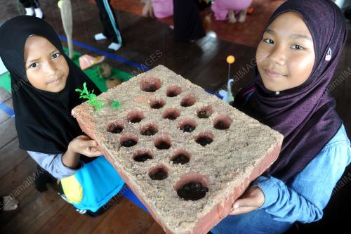PK06_12092015_PESTA