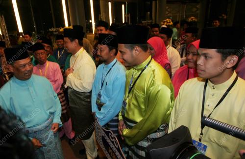 MUHYIDDIN YASSIN
