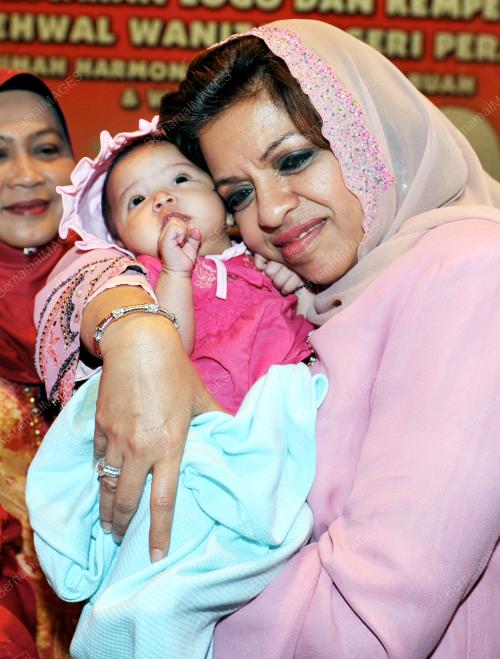 SENATOR DATUK SERI SHAHRIZAT ABDUL JALIL