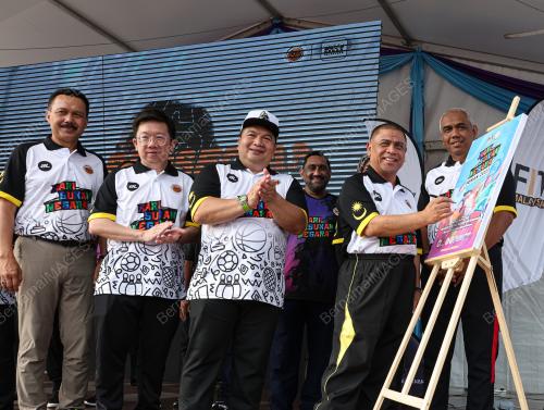 DATUK SERI SAARANI MOHAMAD 