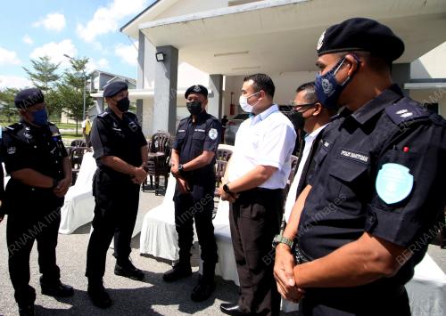 DATUK MIOR FARIDALATHRASH WAHIDt