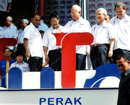 PK06_15022013_PM-UTC