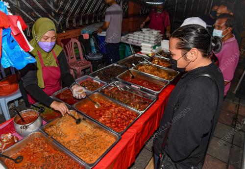 NASI LEMAK BERATUR DI IPOH