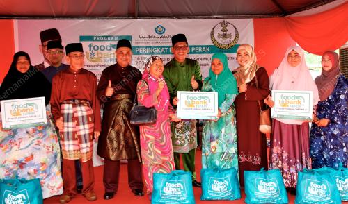 DATUK SERI AHMAD FAIZAL AZUMU