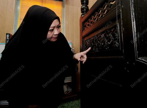 MIMBAR PENGUKIR TERKENAL MEGAT JAAFAR