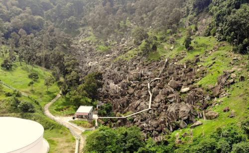 GUNUNG BUJANG MELAKA KAMPAR