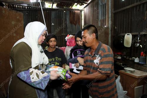 DATUK SERI RINA MOHD HARUN