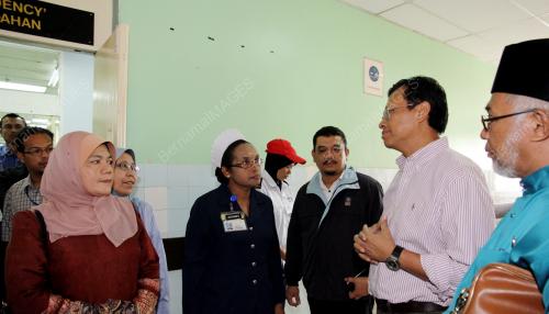 PK06_18042014_SHABERY_LAWAT