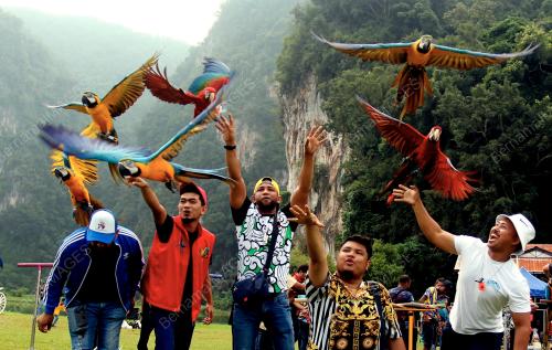 SILATURAHIM SANTAI FREE FLY