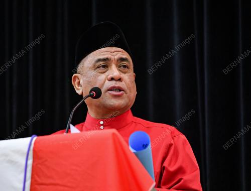 DATUK SERI SAARANI MOHAMAD