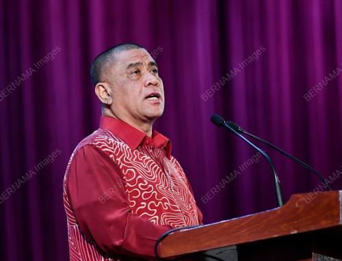 DATUK SERI SAARANI MOHAMAD