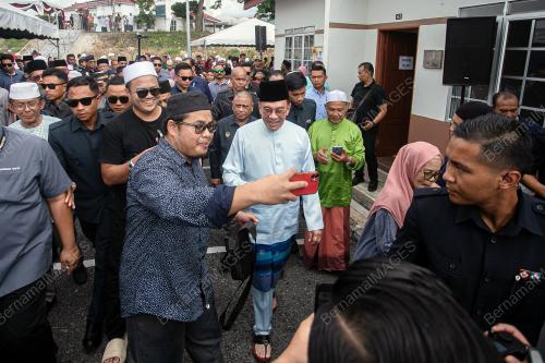 DATUK SERI ANWAR IBRAHIM