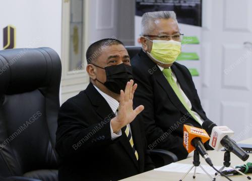 DATUK SAARANI MOHAMAD