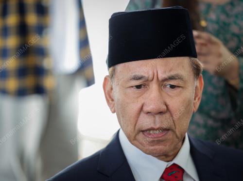 TAN SRI MOHD ANNUAR ZAINI