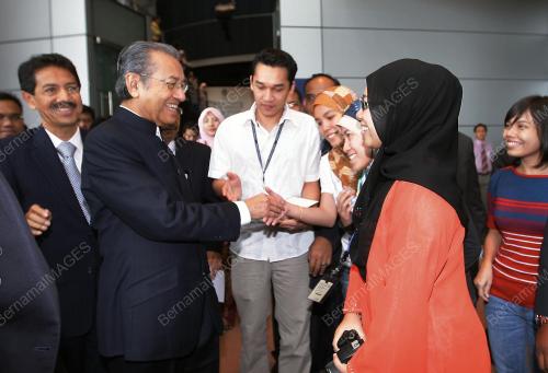 TUN MAHATHIR MOHAMAD