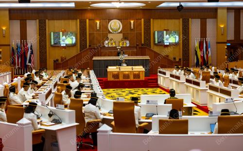 PERSIDANGAN DUN PERAK