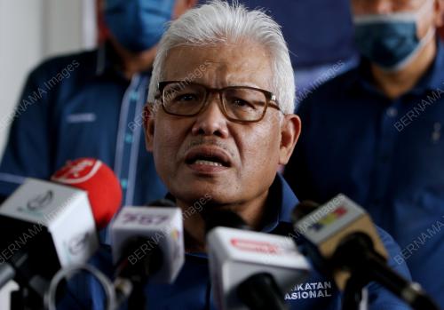 DATUK SERI HAMZAH ZAINUDIN