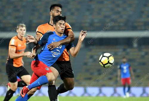 PK06_23072018_BOLA