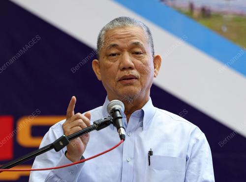 DATUK SERI FADILLAH YUSOF