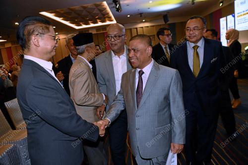 DATUK SERI SAARANI MOHAMAD