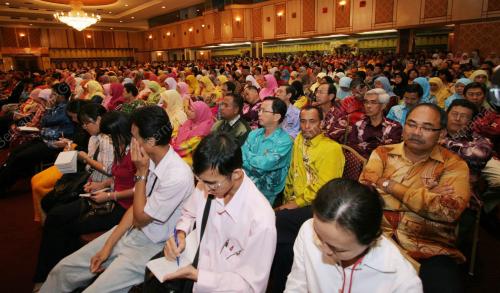 PENJAWAT AWAM PERAK