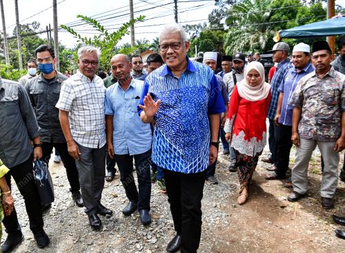 DATUK SERI HAMZAH ZAINUDIN