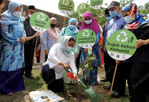PELANCARAN KEBUN KOMUNITI MERDEKA