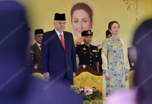 SULTAN PERAK NAZRIN SHAH