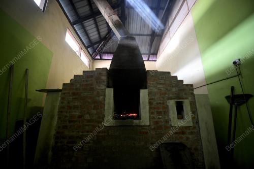KILANG ROTI MOKHTAR